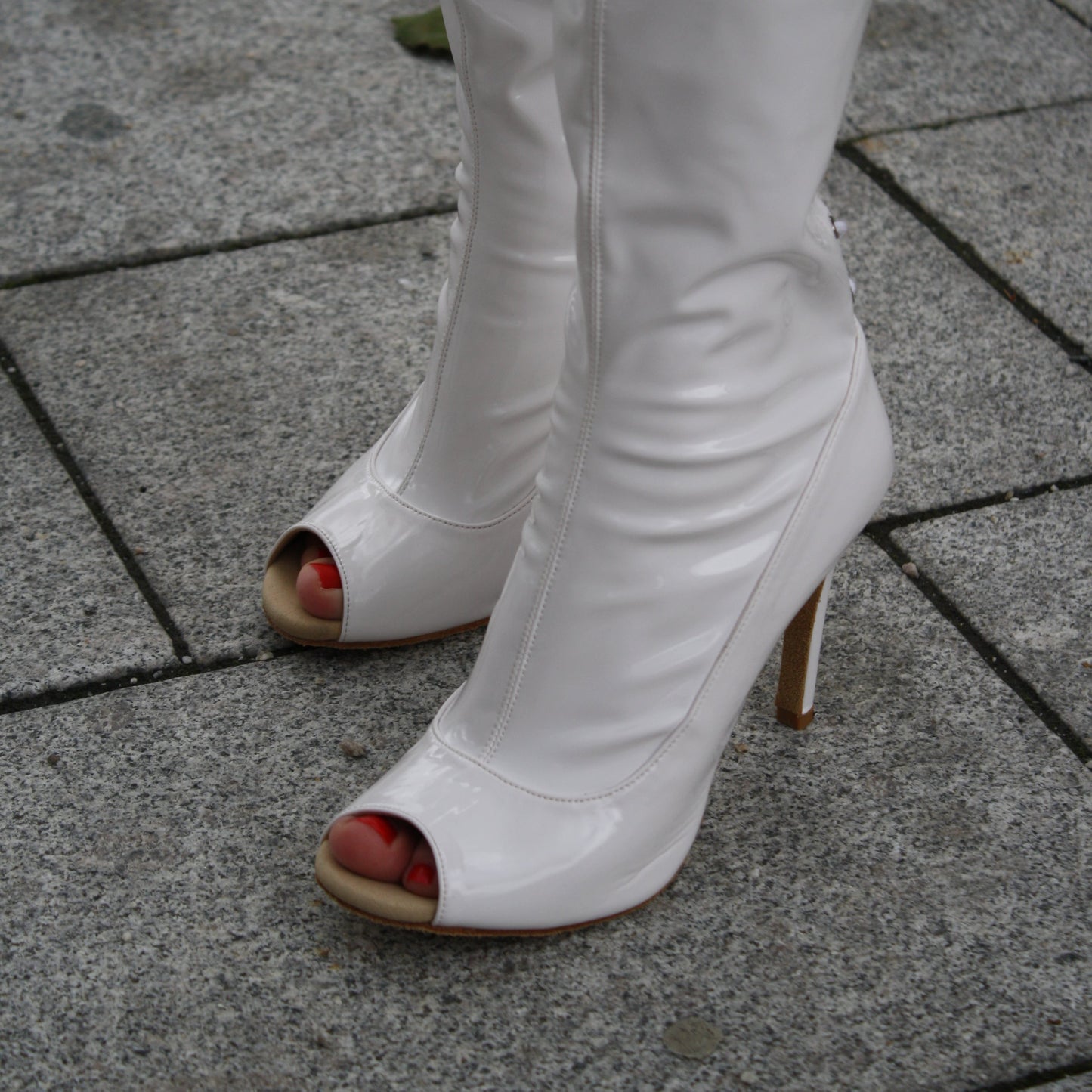 Nemesis white - dansesko for heels